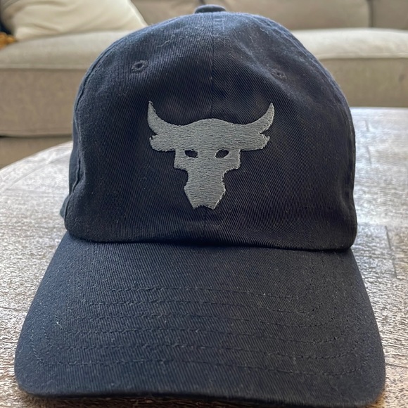 Under Armour boy’s hat - Picture 1 of 4